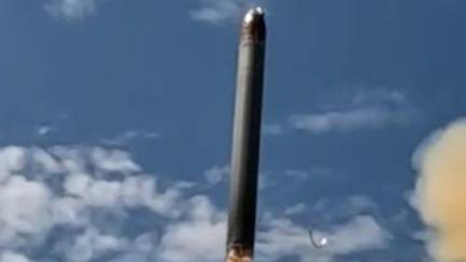 러, 탄두 16개 ICBM ‘사탄2’ 시험발사… ‘뉴스타트’ 만료뒤 핵무기 경쟁 본격화