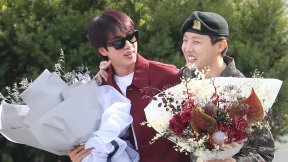 ‘전역’ BTS 제이홉 “헌신하는 국군 장병들, 사랑해달라”