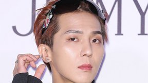 ‘사회복무요원 부실 복무 논란’ 송민호, 경찰 소환…“이탈 여부 확인 중”