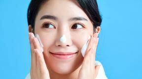 세안 관련된 오해들…뜨거운 물이 모공 열어준다고?