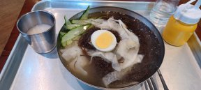 냉면값 1만6000원 시대… 실용주의자를 위한 ‘위안’