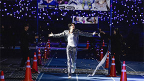 BTS 제이홉·정국, 진 솔로 팬콘 깜짝 등장…‘슈퍼참치’ 컬래버