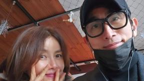 차인표-신애라, 며느리 본다…子 차정민, 대기업 前임원 딸과 29일 결혼