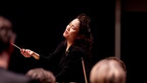 지휘하는 첼리스트 장한나 KAIST 초빙특임교수로