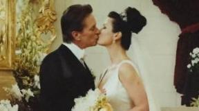 ‘56세’ 캐서린 제타 존스, ‘81세’ 마이클 더글러스와 결혼 25주년 자축