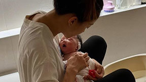 이시영 “1.9㎏ 딸 드디어 3㎏…울지 않고 방긋방긋”