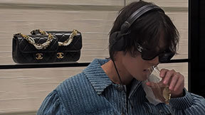 던, 선글라스 끼고 몽환미 과시…카리스마까지