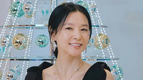 ‘54세’ 이영애, 여전히 산소 같은 미모…보석보다 빛나는 백옥 피부