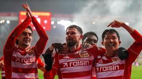 정우영, 리그 12경기 만에 첫 공격포인트…팀은 3-1 승