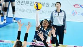 도로공사 대역전극… ‘여오현 매직’ 잠재우고 선두 질주