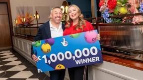 한 번도 기적인데…7년만에 또 20억 복권 당첨된 英 부부