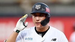 황재균 “KT서 좋은 제안했지만 고심 끝 은퇴”