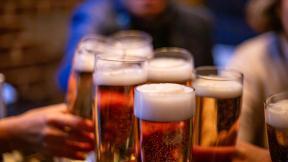 70년 금기 깨졌다…사우디, 부유 외국인에 주류 판매 완화