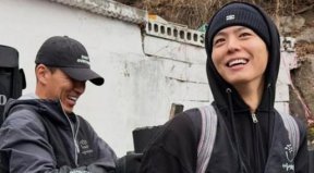 박보검, 션과 연탄 봉사…얼굴도 마음도 훈훈