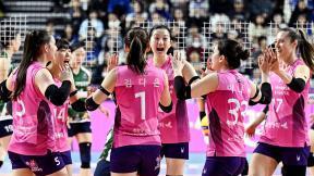 ‘김연경 시구’ 응원 받은 흥국생명, 시즌 첫 3연승 신바람