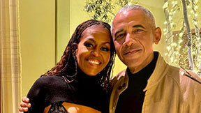 ‘이혼설 일축’ 오바마 부부…성탄절 맞아 다정한 사진 ‘눈길’