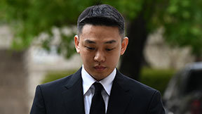 유아인, 1인 기획사 뒤늦게 정식 등록했다