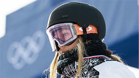 ‘천재 스노보더’ 클로이 김, 어깨 탈구로 겨울올림픽 3연패 도전 빨간불