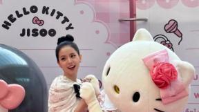 한겨울에 줄 서고, 중고로 비싸게 산다… ‘경험’이 된 팬덤 소비