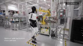 테슬라, 오스틴 공장서 휴머노이드 로봇 ‘옵티머스’ 본격 훈련