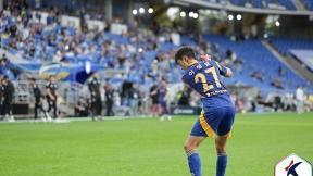 이청용, 6시즌 뛴 울산과 결별…“골프 스윙 세리머니 사과”