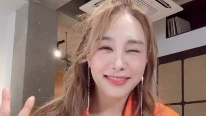 “죄명? 내가 옥주현이라는 거”­…죄수복 입고 캐스팅 논란 저격