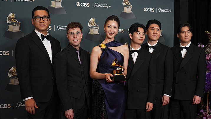 ‘골든’ 작곡가들, K팝 최초 그래미 수상…로제 오프닝 무대 장식