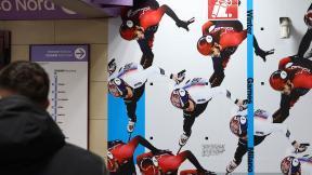 K쇼트트랙 태운 밀라노 지하철