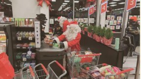 산타 옷 입고 도둑질하며 “우리는 로빈 후드”…캐나다 자칭 ‘의적단’ 논란