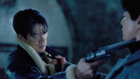 공기 같은役, 연기에 여백… 액션 속 멜로눈빛, 감정 빼