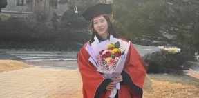 ‘포미닛 막내 15학번’ 권소현, 동국대 입학 11년만에 졸업 “엄마 소원 이뤄”