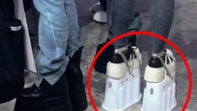 “키다리 삐에로 같아”…K팝 콘서트장 ‘굽 높이 경쟁’ 논란 [e글e글]