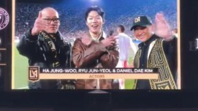 하정우, 손흥민·메시 매치서 파격 민머리…차기작 촬영 임박