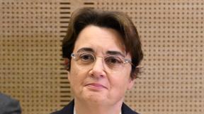 ‘절도 사건’ 루브르 박물관…데 카르 관장 사임