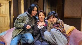 문근영, 9년 만의 연극 복귀…팬 손편지에 감동 “고마워”