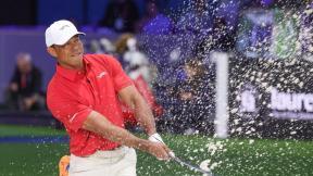 허리수술 받은 우즈, 첫 복귀전서 318야드 샷