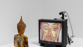 ‘TV 브라’부터 ‘골드 TV 부처’까지…백남준 대표작 서울서 만난다