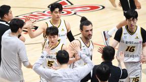 프로농구 LG, ‘마레이 더블더블’ 앞세워 12년 만에 정규시즌 우승