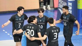 ‘기사회생’ 현대캐피탈, 대한항공 완파…2연패 뒤 첫 승리