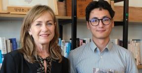 “입양 당시 받은 건 작은 가방 하나… 그뒤의 얘기, 아들에게 보여주고 싶었다”