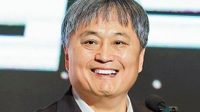 남녀농구 지도상 모두 받은 이상범 감독 “여자선수와 소통하는 법, 딸에게 배웠죠”