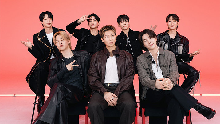 방탄소년단, 英 싱글차트 3곡 동시진입 유지…로제 ‘아파트’ 재진입