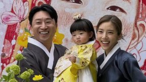 손담비♥이규혁, 딸 첫돌 맞아 가족사진 공개 “모든 순간이 기적”