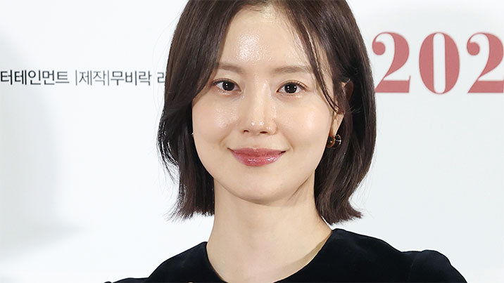 문채원 6월 결혼 “신랑은 비연예인”…자필 편지 인사