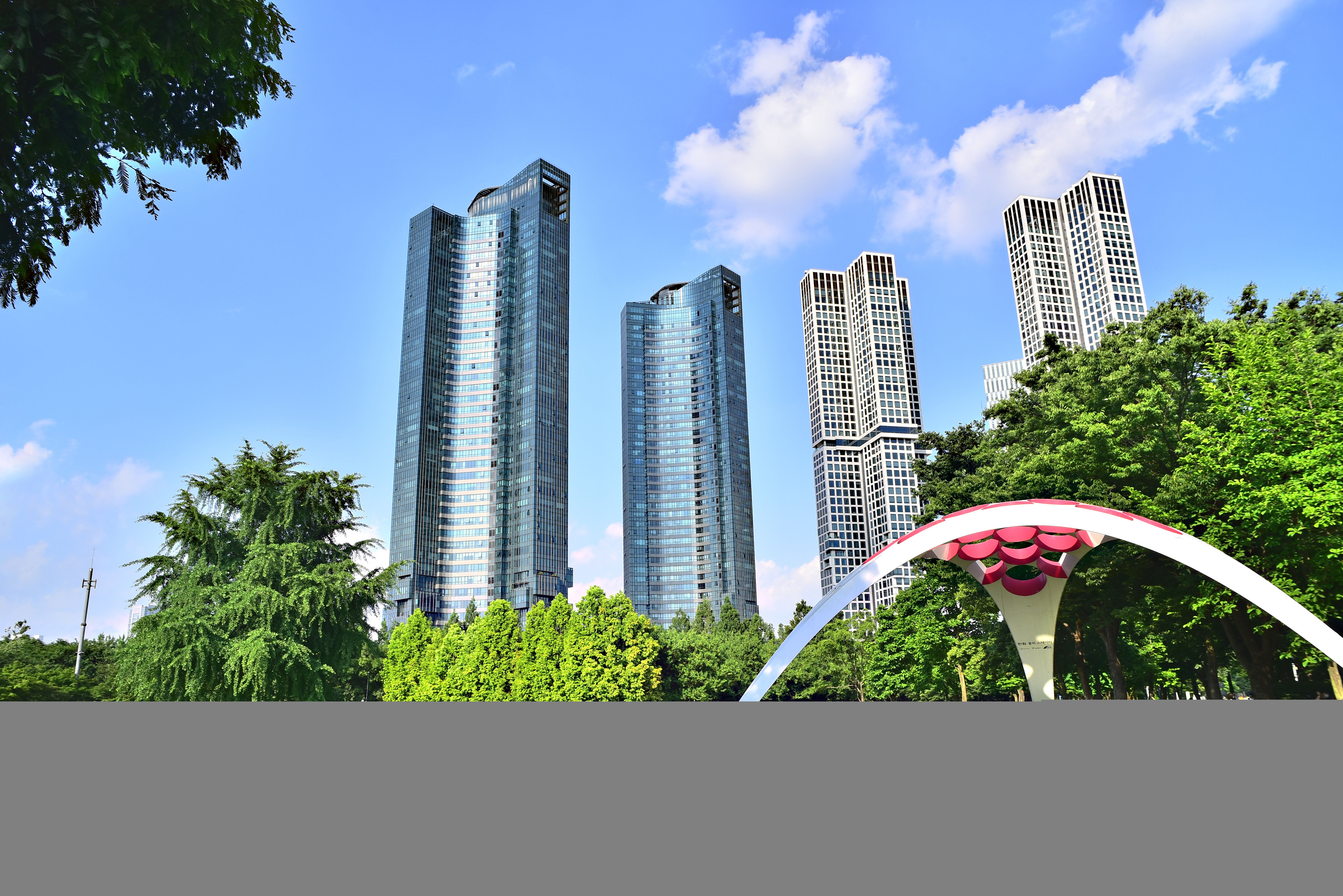 “80만원에 SNS ‘럭셔리 인생’ 만들어 드려요”…中 온라인 사업 유행