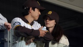 송중기·케이티, 첫 부부동반 일정 나섰다…‘깜짝’ 근황