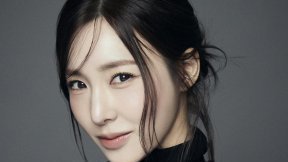 ‘변요한과 결혼’ 티파니 영, 새 프로필 공개…신혼에 물오른 미모