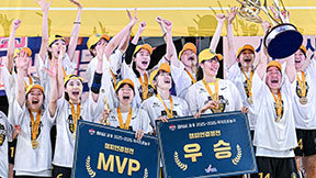 “박지수 빠졌지만, 허예은 뚫고 강이슬 쐈다”… KB스타즈 ‘3전 전승’ 세번째 통합우승 축포