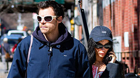 英 팝스타 해리 스타일스, 열애 8개월 만에 약혼설…상대는 조이 크라비츠