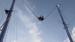 공중서 케이블 ‘툭’ 끊어진 시속 160㎞ 놀이기구